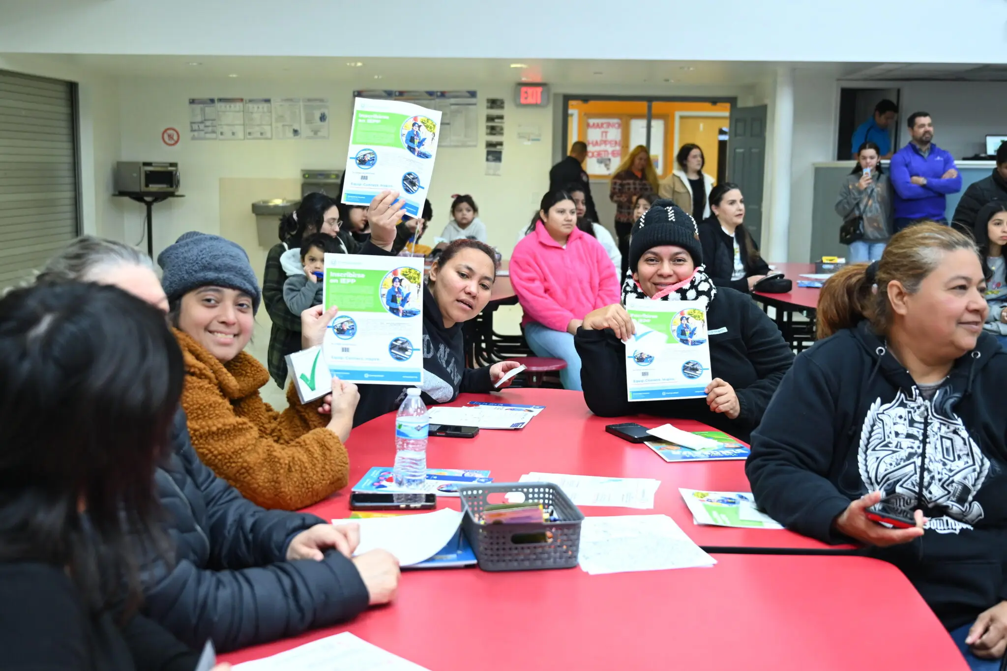 Group at the free laptop and Internet giveaway 