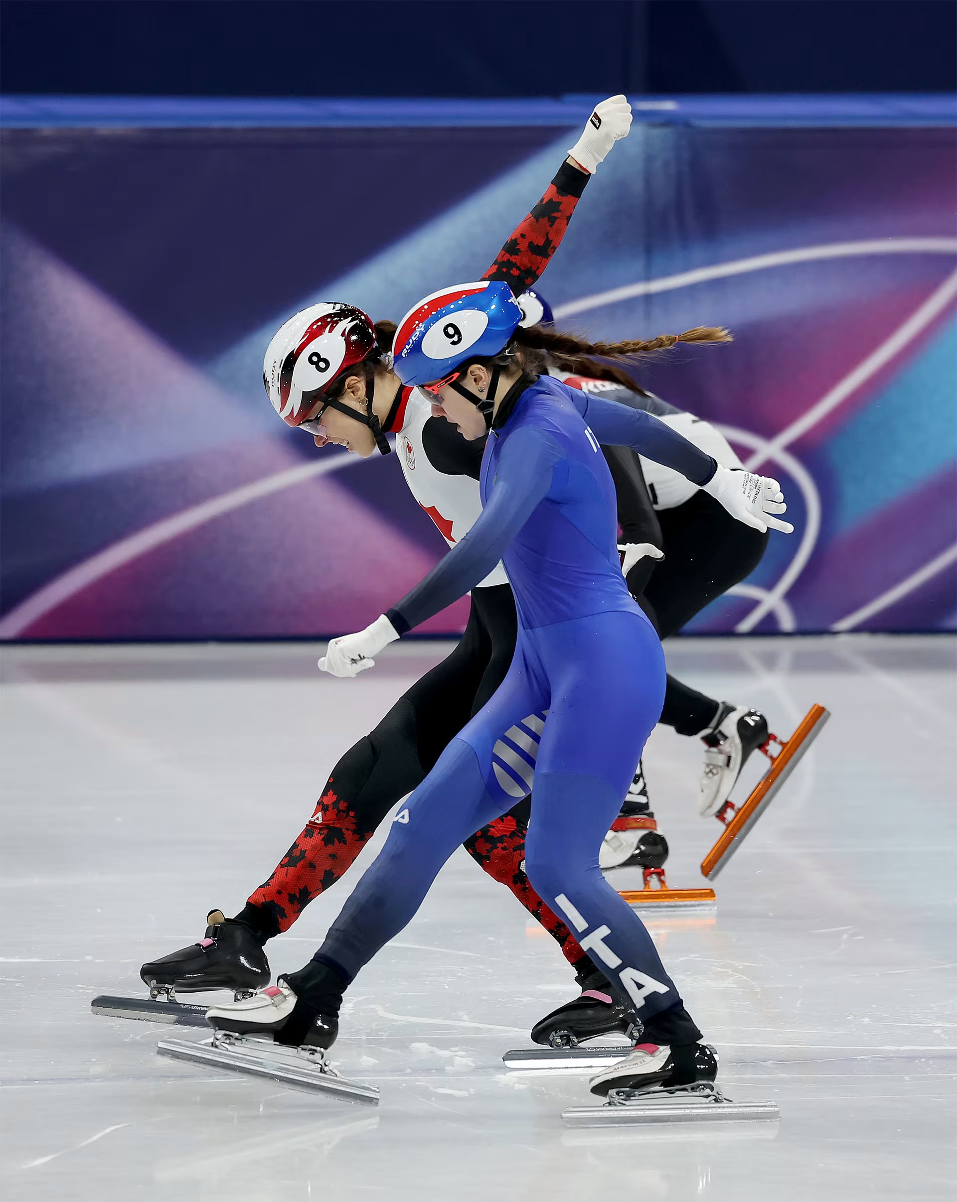 speed skaters