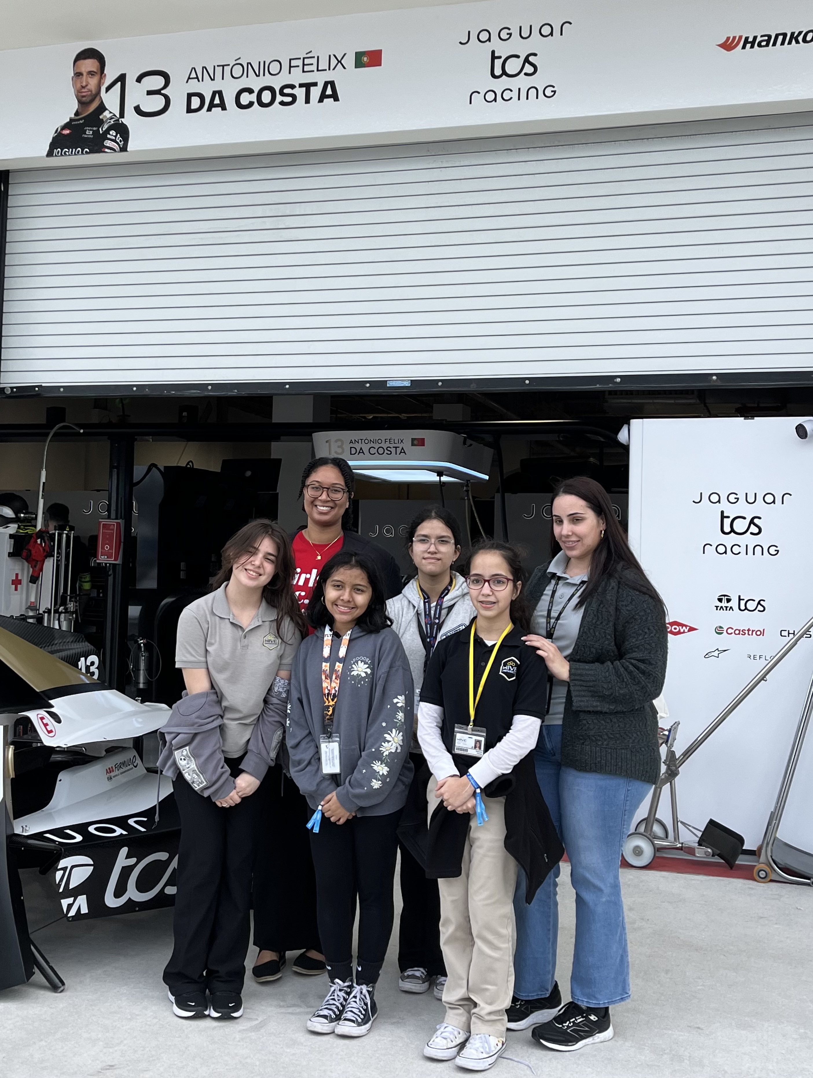 HIVE students in Miami